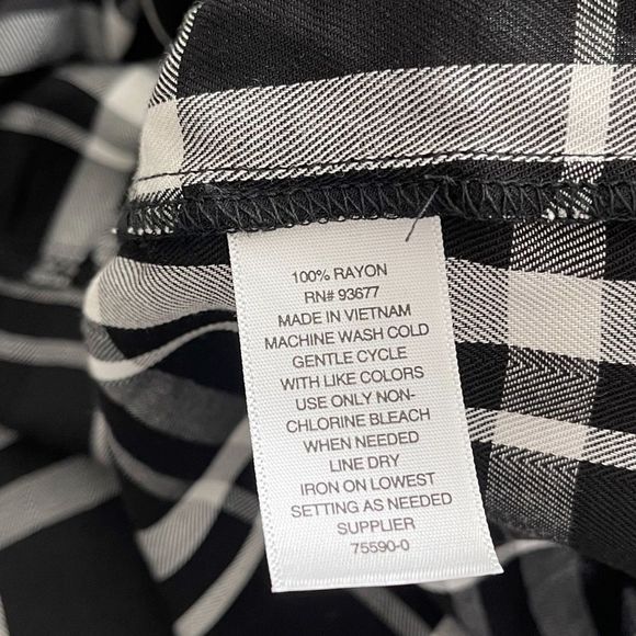 A.N.A Black/White Plaid Tiered Peplum Blouse w/ Bell Sleeved sz Large NWT - Picture 5 of 5